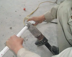 双湖漏水维修电话